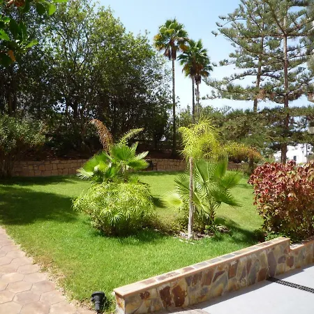 Hotel Estudio Edificio El Dorado